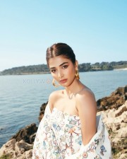 Pooja Hegde at Cannes 2022 Pictures 04