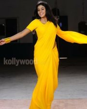 Poorna Sexy Saree Pictures