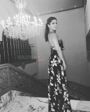 Porn Star Actress Sunny Leone Spicy Photos
