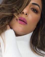 Pretty Hina Khan in a White High Neck Sweater Photos 02