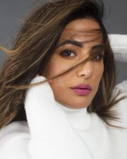 Pretty Hina Khan in a White High Neck Sweater Photos 03