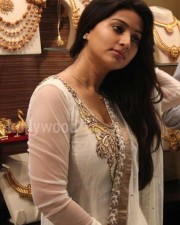 Punnagai Arasi Sneha Pictures