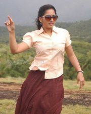 Puriyatha Anantham Puthithaga Aarambam Heroine Srushti Dange Pictures