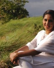 Puriyatha Anantham Puthithaga Aarambam Heroine Srushti Dange Pictures