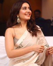 Raashi Khanna at Aha Exclusive 3 Roses Pre Launch Pictures 13