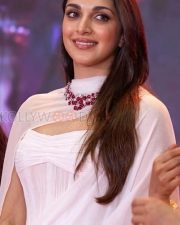 Radiant Actress Kiara Advani in a White Draped Saree Ruby Necklace Photos 04 Radiant Actress Kiara Advani in a White Draped Saree Ruby Necklace Photos 04