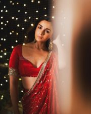 Radiant Beauty Alia Bhatt in a Red Manish Malhotra Lehenga Photos 02