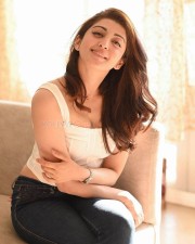 Ramana Avatara Actress Pranitha Subhash Pictures 01