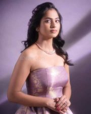 Ramya Pandian Bold and Sexy Photos 15