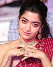 Rashmika Mandana Seductive Look 01