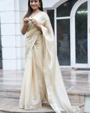 Rashmika Mandanna at Pushpa Movie Pre Release Interview Photos 16