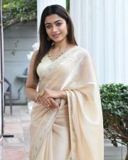 Rashmika Mandanna at Pushpa Movie Pre Release Interview Photos 29
