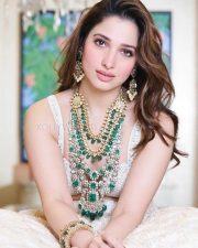 Ravishing Milky Goddess Tamannaah Bhatia Photo 01