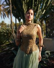 Regal Ethnic Beauty Janhvi Kapoor at the Screening of Homebound Cannes Film Festival 2025 Pictures 08