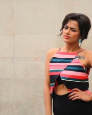 Richie Movie Heroine Shraddha Srinath Jfw Magazine Photoshoot Photos