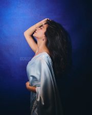 Risky Romeo Actress Kriti Kharbanda in a Pastel Blue Satin Saree with a Heavily Embellished Sleeveless Blouse Pictures 03
