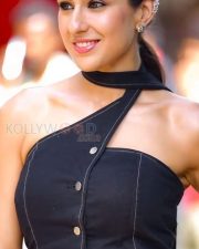 Rocking Sara Ali Khan in a Black One Shoulder Blazer with a Black Straight Cut Trouser Photos 02