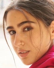 Sara Ali Khan Close Up Face Photo 01
