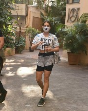 Sara Ali Khan Spotted Outside Her Gym At Santacruz Photos