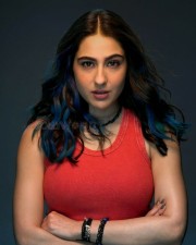 Sara Ali Khan in a Red Top Photo 01 Sara Ali Khan in a Red Top Photo 01