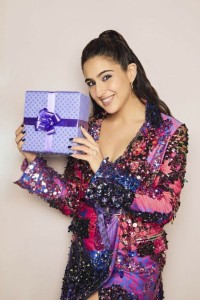 Sara Ali Khan with a Gift Box