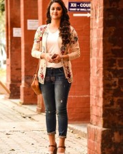 Sarkar Heroine Keerthy Suresh Photos