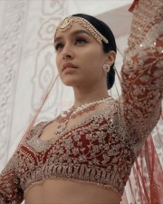 Sassy Shraddha Kapoor Traditional Pictures 02 Sassy Shraddha Kapoor Traditional Pictures 02