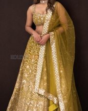 Saturday Night Actress Saniya Iyappan Pictures 04