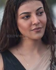 Satyabhama Movie Heroine Kajal Aggarwal in a Floral Saree Pictures 02