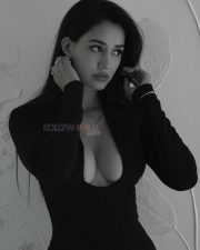 Seductively Hot Disha Patani Boobs Cleavage in a Black Long Sleeved Mini Blazer Dress Photos 01