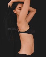Sensual Actress Disha Patani in a Black Bra Top And Pants Photos 03