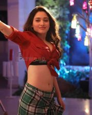 Sensual White Beauty Tamannah Bhatia Sexy Pictures 03