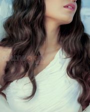 Sexy Cutie Priya Prakash Varrier in an On Shoulder Sleeveless Crop Top Pictures 02