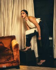 Sexy Dusky Beauty Amala Paul Photoshoot Pictures 05