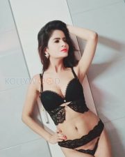 Sexy Gehana Vasisth New Bikini Stills