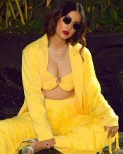 Sexy Hina Khan Face Magazine Photoshoot Stills 02