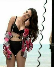 Sexy Indian Model And Actress Disha Patani Photos