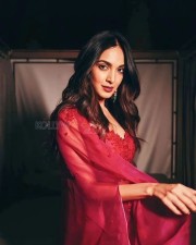 Sexy Kiara Advani in a Red Palazzo Suit for Valentine s Day Photoshoot Pictures 01
