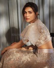 Sexy Kriti Sanon Vogue India Magazine Photoshoot Photos 03 Sexy Kriti Sanon Vogue India Magazine Photoshoot Photos 03