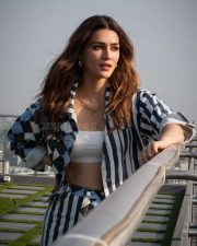 Sexy Kriti Sanon in a Black and Stone Jacket with Mini Skirt Photos 03 Sexy Kriti Sanon in a Black and Stone Jacket with Mini Skirt Photos 03