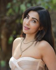 Sexy Parvati Nair at Alambana Press Meet Photos 02