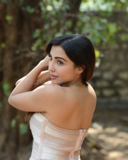 Sexy Parvati Nair at Alambana Press Meet Photos 11