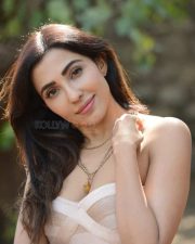 Sexy Parvati Nair at Alambana Press Meet Photos 43