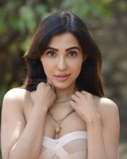 Sexy Parvati Nair at Alambana Press Meet Photos 44
