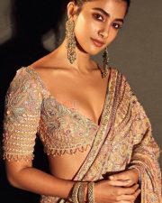 Sexy Pooja Hegde Embellished Saree Pictures 01