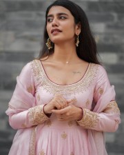 Sexy Priya Prakash Varrier in Pink Kurta Pictures 02