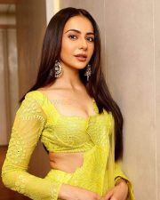 Sexy Rakul Preet Singh in a Neon Yellow Lehenga Photos 02