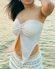 Sexy Saniya Iyappan Beach Bikini Photos 02