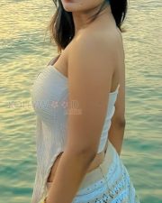 Sexy Saniya Iyappan Beach Bikini Photos 06