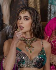 Sexy Sara Ali Khan in a Belly Dancer Dress Photos 01